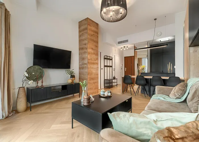 Hanza Tower Apartment No. 530 - 5Th Floor, Balcony, Swimming Pool