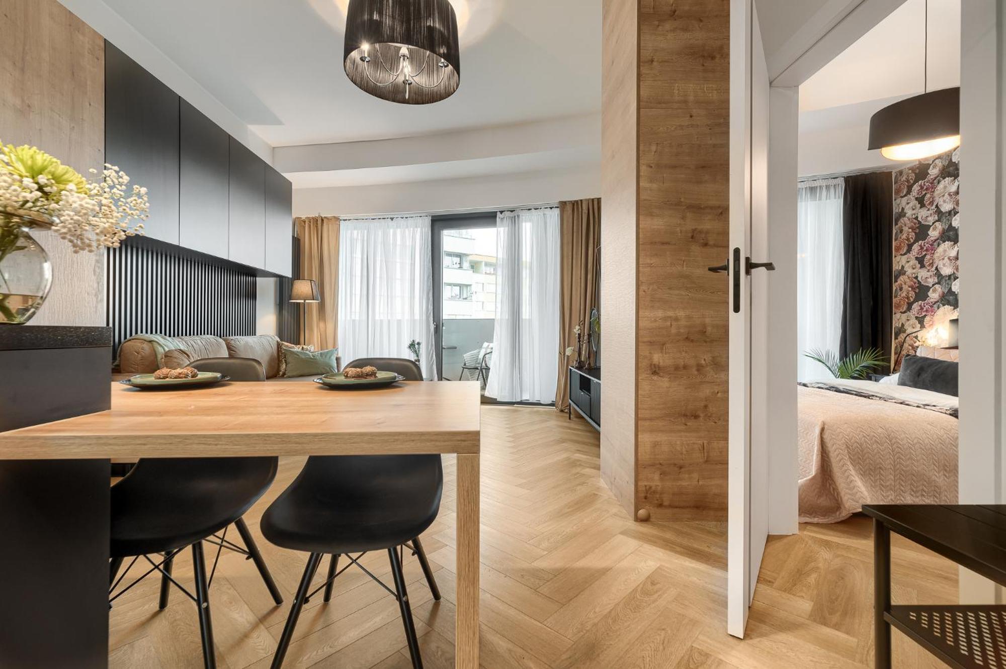 Hanza Tower No. 530 - 5th Floor, Balcony, Swimming Pool Apartment