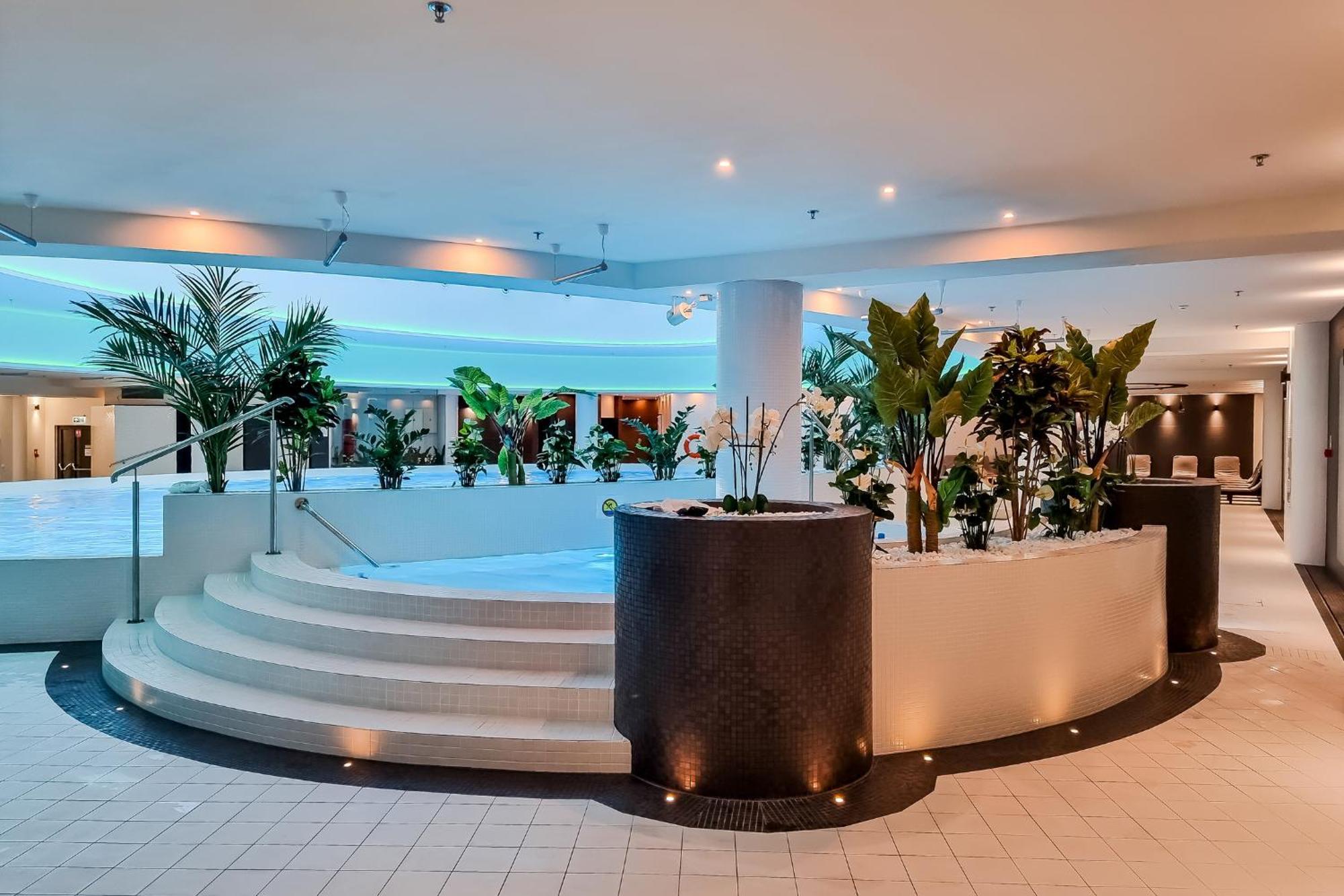 Hanza Tower No. 530 - 5th Floor, Balcony, Swimming Pool Szczecin
